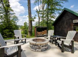 Honey Bear Cabin，位于米勒斯堡的木屋