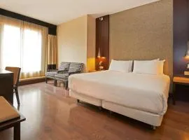 巴塞罗那埃克萨潘区NH酒店