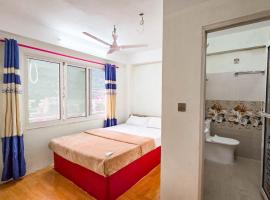 Twins Cafe and Guest House，位于Rāmechhāp的酒店