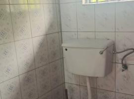 Equater View Safari Lodge，位于Kichwamba的酒店