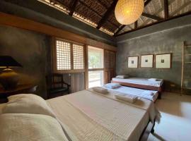 Caba La Union Gulfside Cottage，位于Caba的酒店