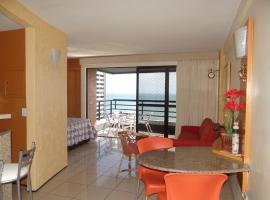 Apartamento Em Andar Alto com Vista Mar Meireles，位于福塔莱萨的住所
