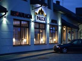 Hotel Pauza，位于波德拉谢地区拉曾的住宿加早餐旅馆