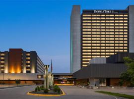 布卢明顿明尼阿波利斯南希尔顿逸林酒店，位于布卢明顿的酒店