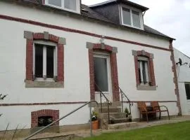 Ploumilliau House