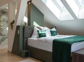 Mattiqo Hotel，位于马蒂希霍芬的带停车场的酒店