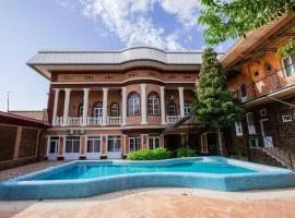 ART HOUSE hotel