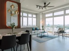 Riverine Diamond Condominium