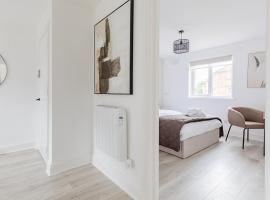 West London - Easy London Underground Access，位于豪士罗的酒店
