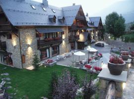 Hotel Yoy Tredòs，位于特雷多斯的酒店