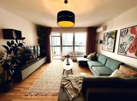 1BR with best view of the city