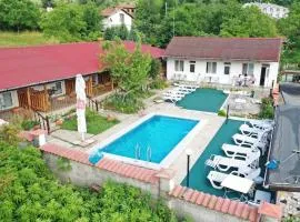 Семеен Хотел Сандим