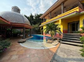 Los Encantos，位于特米斯科的酒店