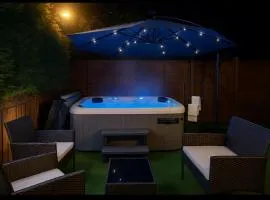 Stylish & Brand-New Home 2025