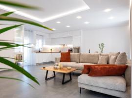 Eleni's Cozy Apartments Near Athens Airport，位于科洛皮奥的酒店