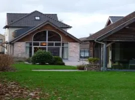 Cozy Holiday Home in Aalter near Lake