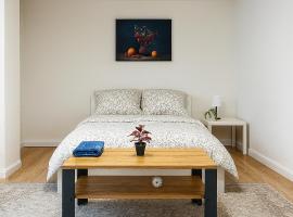 Zimmer nähe Dresden，位于弗赖塔尔的酒店