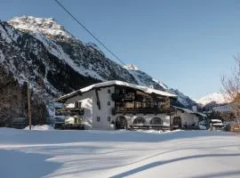 纳特尔昂吉尔艾姆酒店 - 仅供成人入住