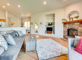 Pet-Friendly Longmont Home with McIntosh Lake Access