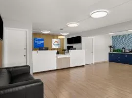Suburban Studios Orange Park - Jacksonville near Naval Air Station