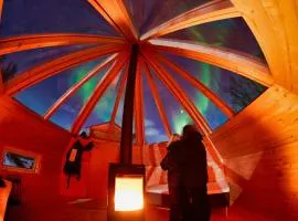 Countryside Tromsø- Cozy glass- roof cabins- Aurora wonderland