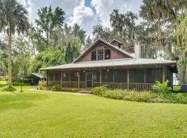 Little Lake George Hideaway with Furnished Boathouse