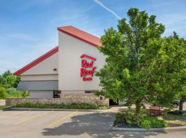 Red Roof Inn Erie – I-90，位于伊利的酒店