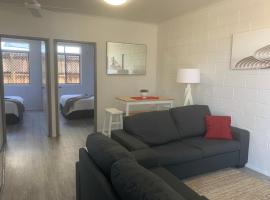 Walk to Lamberts Beach 2 Brm，位于Slade Point的酒店
