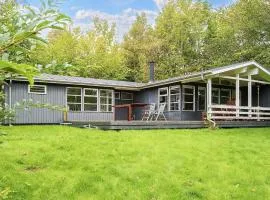 8 person holiday home in Rønde-By Traum