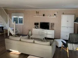 Holiday home on the recreational lake