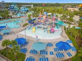 Luxury 3BR Condo Near Disney with Pool，位于基西米的酒店