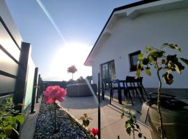 Domačija Rajsko srce，位于森图尔的酒店