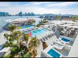Silk Valley - Waterfront 2B near Yas attractions