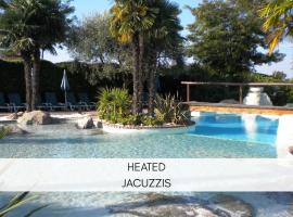 Palazzo della Scala Spa Hotel Suites & Apartments，位于拉齐塞的酒店