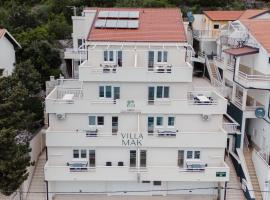 Villa Green Mak，位于内乌姆的酒店