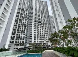 Arissa Homestay Midas Seri Alam