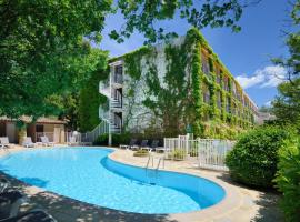 Villa Borghese, The Originals Relais，位于格雷乌莱班的酒店