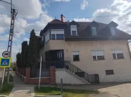 Malomrév Apartmanház Baja