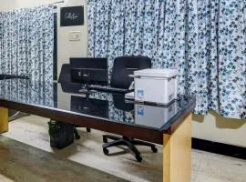 Hotel O The Luxury Palace