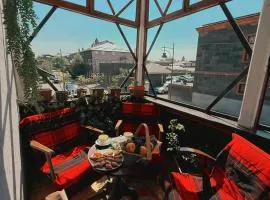 Vardis Guesthouse