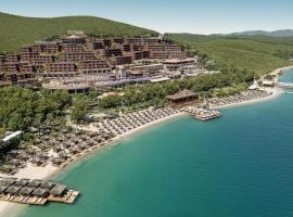 Titanic Luxury Collection Bodrum，位于Guvercinlik的酒店