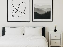 Otopeni Airport Apartment - Free Shuttle Included，位于奥托佩尼的酒店