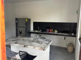 Lindo depto 2 piso cerca de la playa，位于Chabihau的酒店