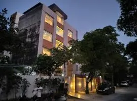 Hotel Golden Era-Near Shopprix Mall