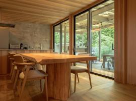 Tiny Base The Irita-hama，位于下田的酒店