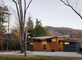 Piedmont Grove Lodging