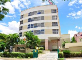 Hotel Parsons Court，位于丁迪古尔的酒店