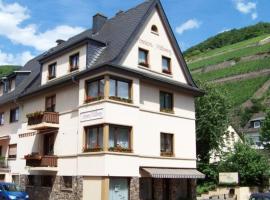 Pension Milberg Assmannshausen，位于吕德斯海姆的酒店