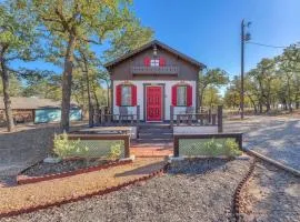 Riesling: Pet-friendly, Hot-Tub, 10-Min to Downtown!