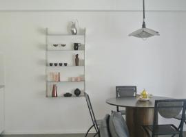 MI Apartment Ulm Design Studio - Walking distance to Ulm Christmas Market，位于乌尔姆的自助式住宿